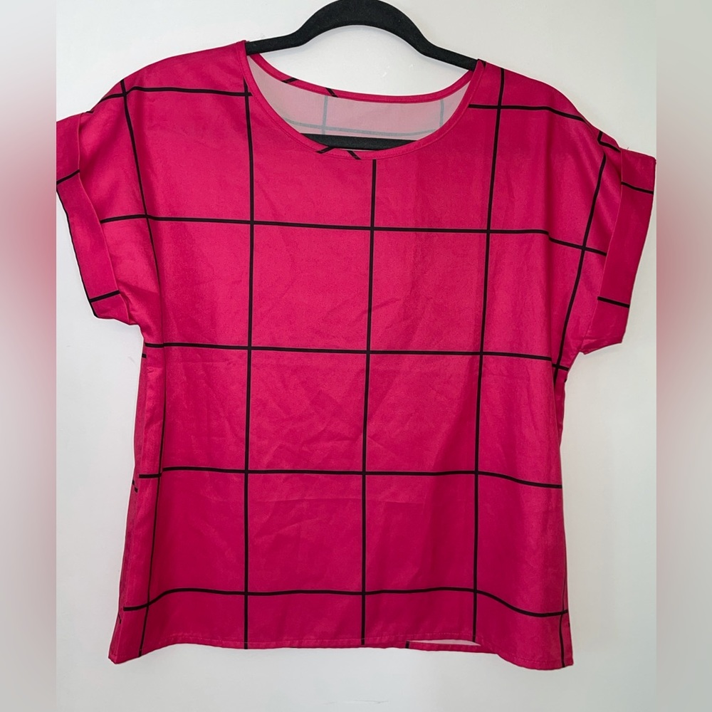 Hot pink top